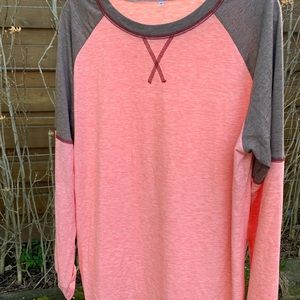 osazic Women's Casual Long Sleeve Tunic Tops Crew